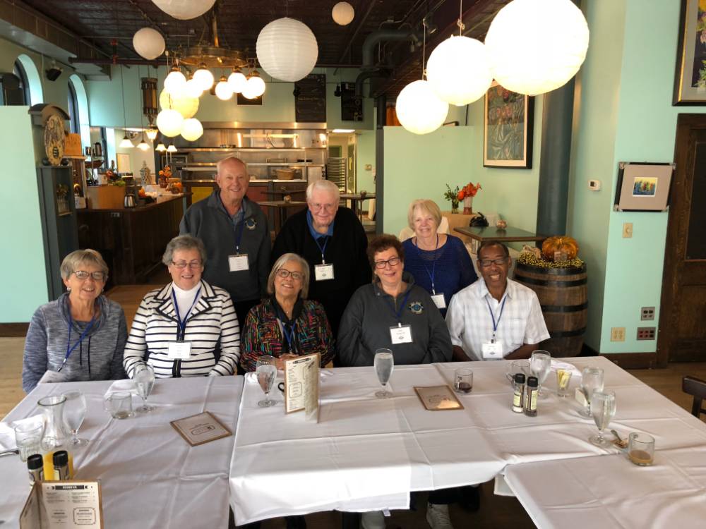 Group photo of the class of 1968 at the Farewell Brunch.